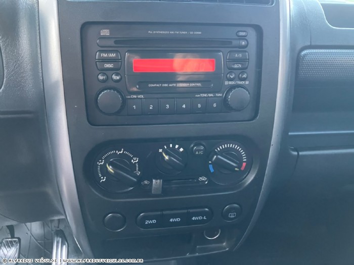 Suzuki JIMNY 4X4 2010/2011